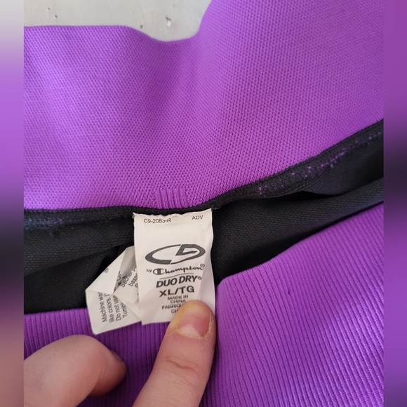 Champion Gray and Purple Capris  Leggings, Size XL (32) - Picture 4 of 6